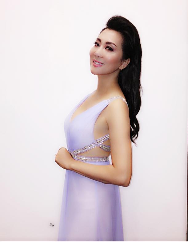 MC Kỳ Duyên khoe cây thông và đá xéo đàn ông có... tác dụng? MC Kỳ Duyên khoe cây thông và đá xéo đàn ông có... tác dụng?